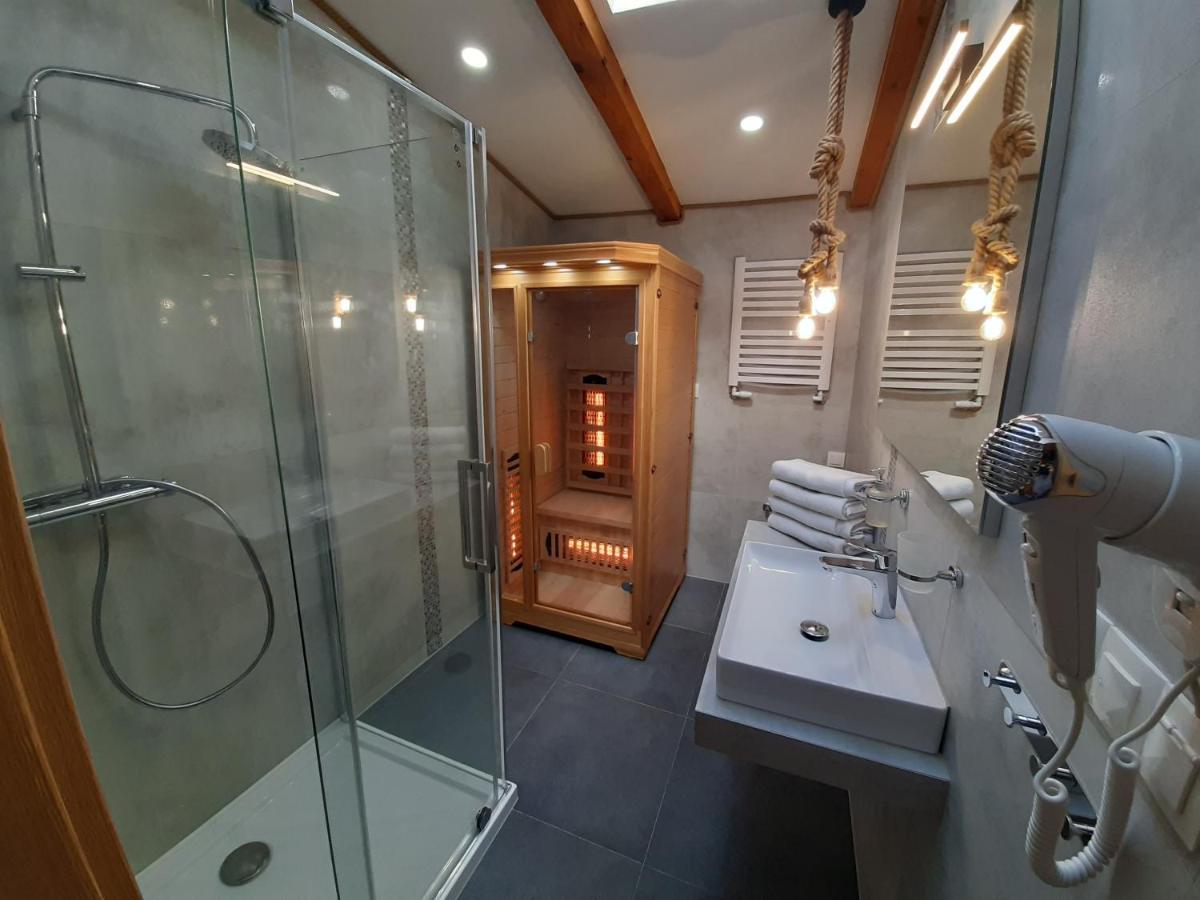 Willa Rosa-Apartamenty Z Prywatna Sauna 斯克拉斯卡波伦巴 外观 照片