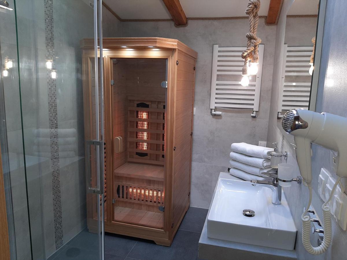 Willa Rosa-Apartamenty Z Prywatna Sauna 斯克拉斯卡波伦巴 外观 照片